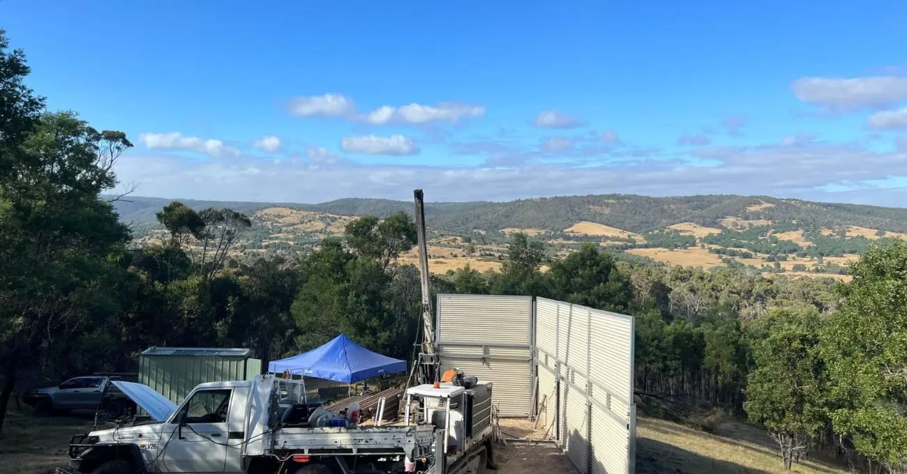 Southern Cross Gold Drills 559 metros @ 2,1 g/t de oro (sin cortar) recorriendo 16 conjuntos de vetas