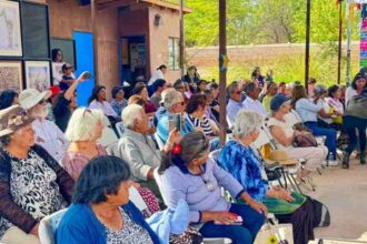 SQM Litio celebra el éxito del programa «Lunes Dorados» con adultos mayores en San Pedro de Atacama
