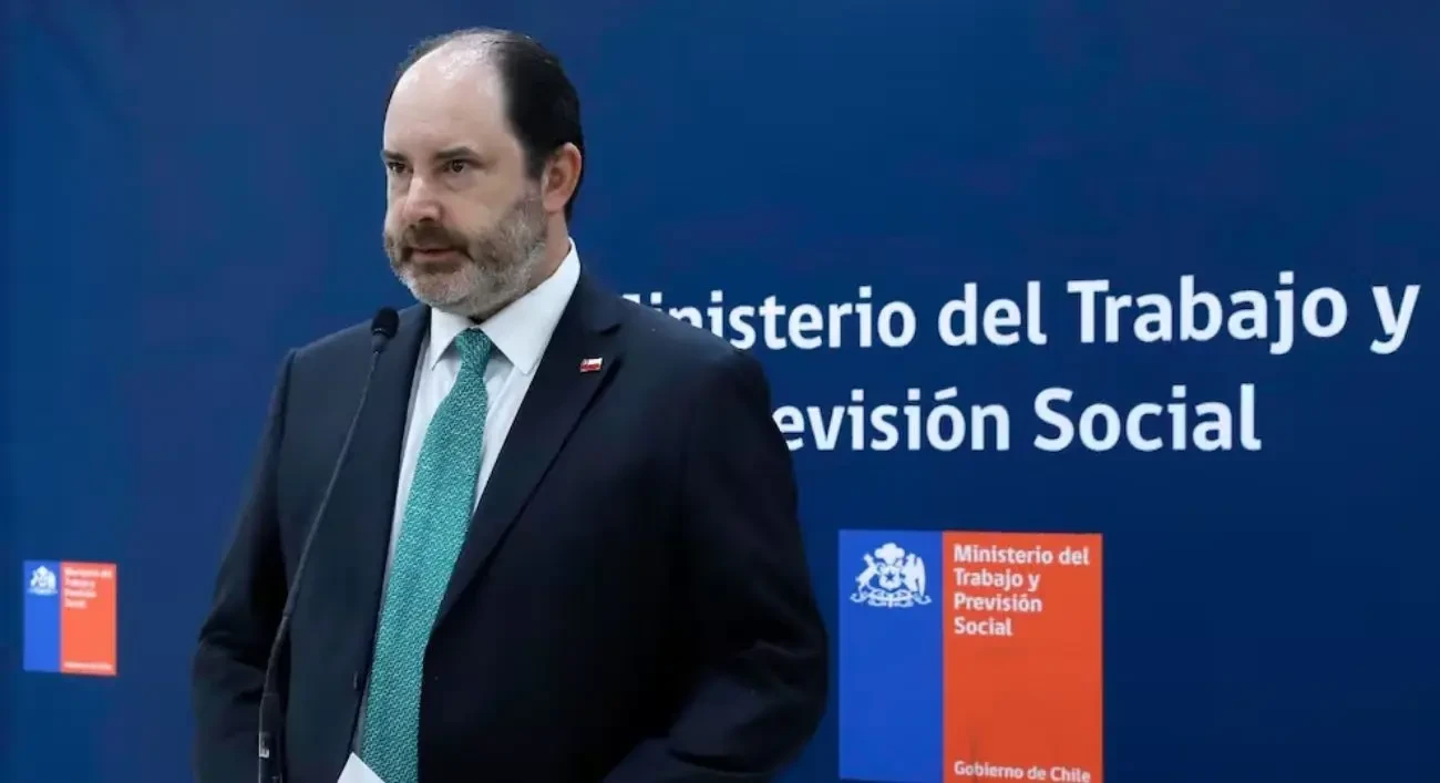 Subsidio al empleo: Gobierno proyecta aporte cercano al 10% del salario mínimo y abre debate por su impacto real
