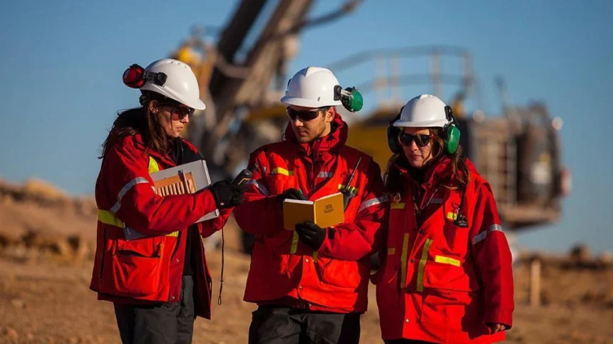 Minera Los Pelambres anuncia nuevas vacantes laborales en diversas áreas