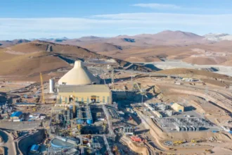 Teck posterga nuevos proyectos y lanza plan de acción en Quebrada Blanca para estabilizar producción