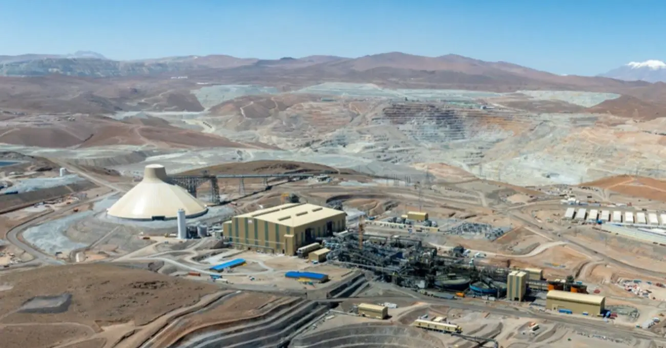 Teck recorta pronóstico de cobre mientras Anglo se mantiene firme en fusión de 53.000 millones de dólares