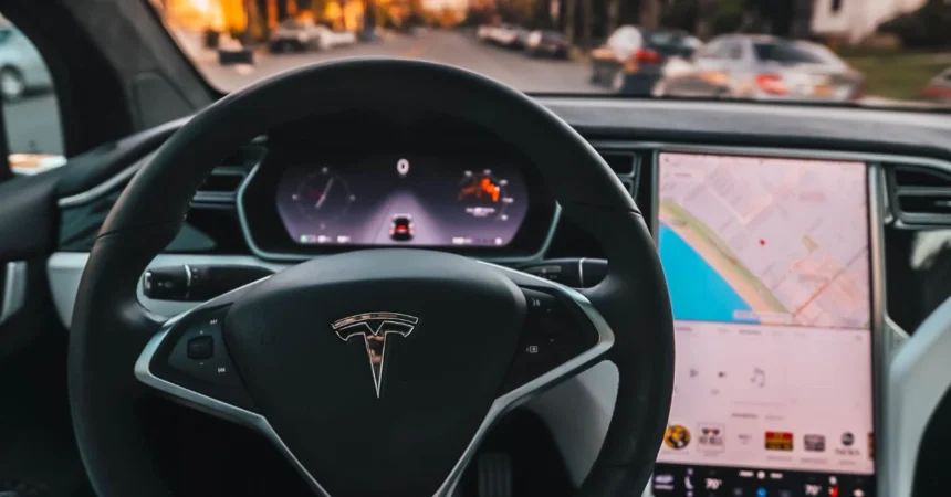 Tesla logra primera homologación de su sistema FSD en Europa vía Países Bajos