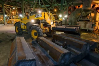 Tharisa gastará 547 millones de dólares en un proyecto de mina subterránea de platino