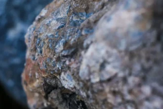 Tierras raras: China revela 9,7 millones de toneladas y consolida su dominio en minerales críticos