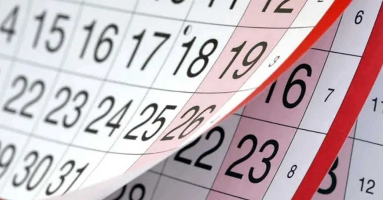 Todos los Feriados de Abril: Incluyendo los Días de Semana Santa