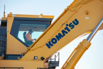 Komatsu Chile abre nuevas vacantes laborales en diversas regiones