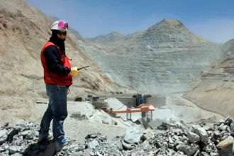 Trabajos en Minera Los Pelambres: 12 vacantes activas entre Antofagasta Minerals y contratistas que ya se mueven en faena