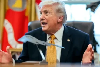 Trump suspende temporalmente "Project Freedom" en el Estrecho de Ormuz
