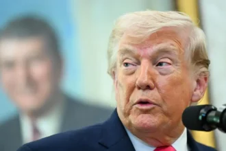 Trump ironiza con postularse en Venezuela contra Delcy Rodríguez en plena reapertura diplomática con EE.UU.