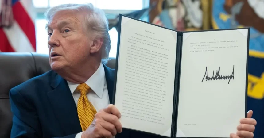 Trump romperá una tradición de 165 años: su firma aparecerá en futuros billetes de EE.UU.