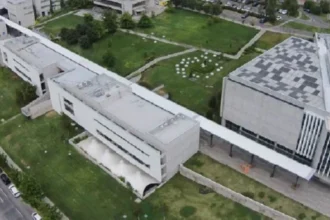 UDD reúne expertos en mecánica de rocas para impulsar innovación minera en Chile