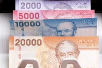 UF se congela en $39.841,72 hasta abril tras IPC de 0%: qué pagos quedan sin alza por un mes