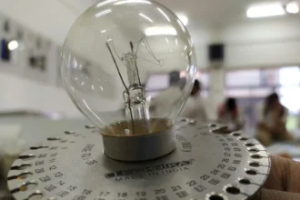 Subsidio Eléctrico: Monto para familias de 3 integrantes en 2026