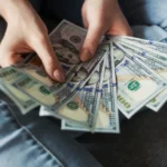 Dólar sube en Chile tras rechazo de Trump a propuesta de paz iraní