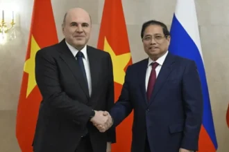 Vietnam y Rusia firman acuerdo histórico para construir central nuclear avanzada