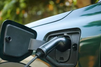 Volkswagen, Tesla y BYD lideran el mercado global de baterías para eléctricos