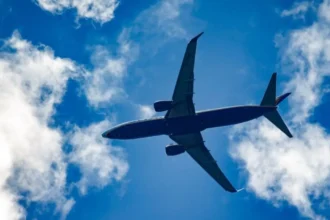 Vuelos nacionales por menos de $10 mil y hasta un 40% de descuento a EE.UU: Las ofertas de las aerolíneas en el Cyber Monday