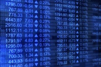 Wall Street y el IPSA retroceden tras confirmarse alza de aranceles de EE.UU. contra China