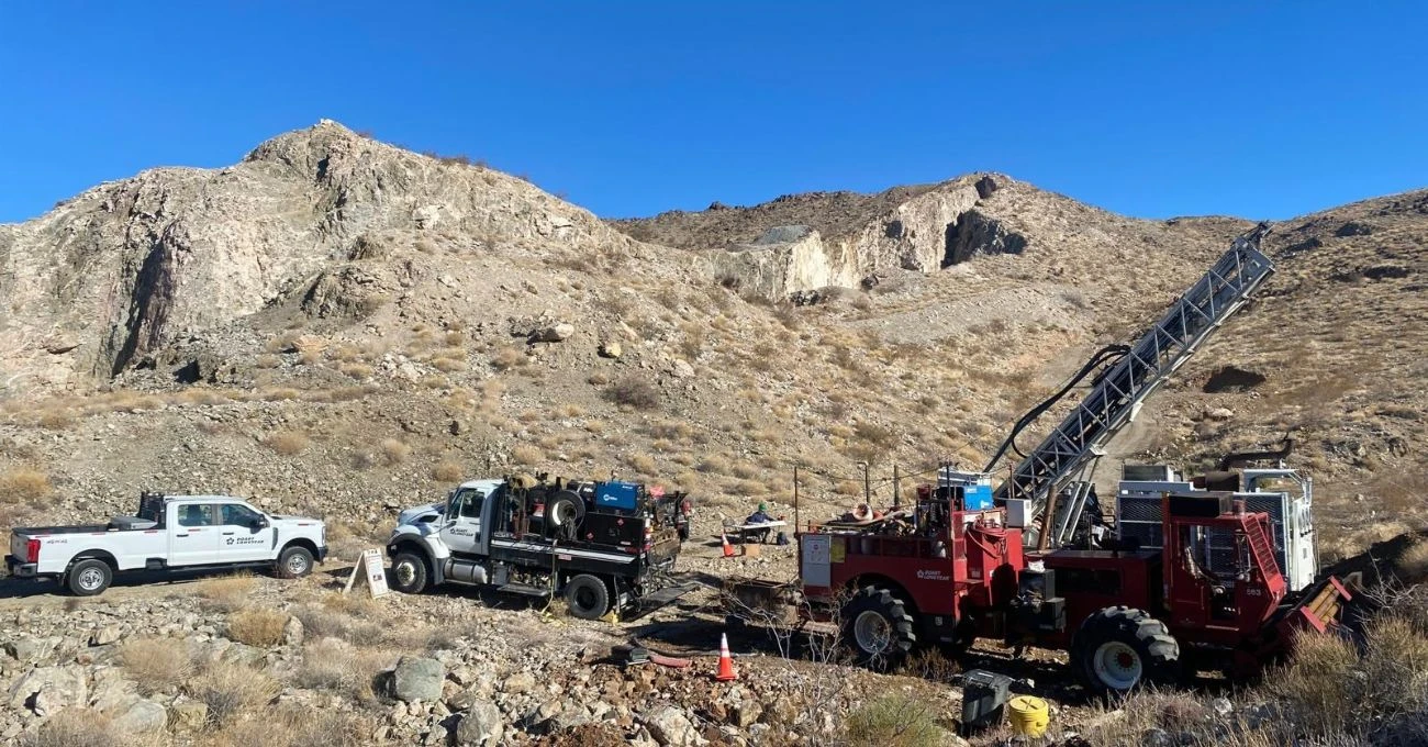 West Point Gold perfora 9,1 m de 8,37 g/t Au en 82,4 m de 1,61 g/t Au desde la superficie en la zona principal de Tyro