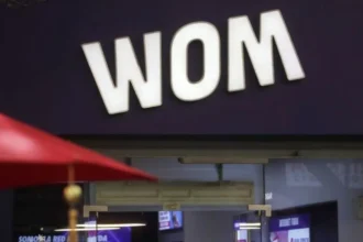 WOM cierra el hito 5G tras oficio del 3 de marzo: Subtel autoriza 366 localidades obligatorias y la red supera 6.300 antenas