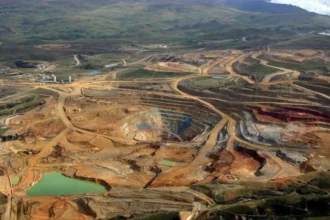 Zijin prepara inversión de US$1.500 millones para expandir La Arena en Perú